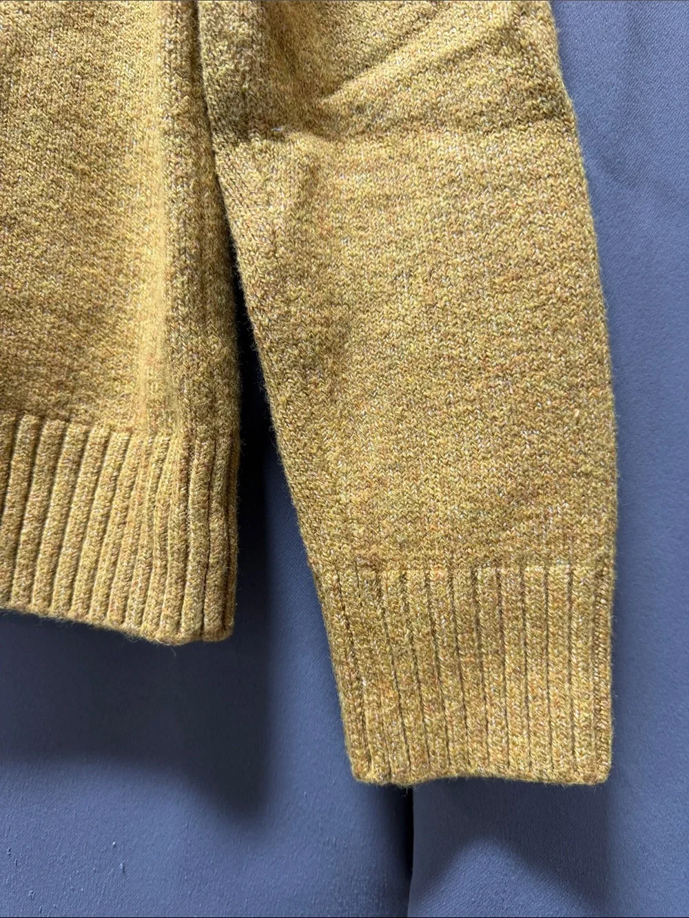 Banana Republic Men's Mustard Yellow Crewneck Sweater - M